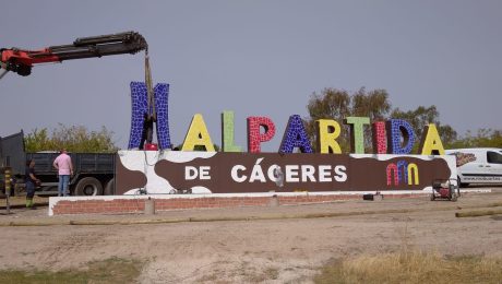 letras gigantes Malpartida de Cáceres