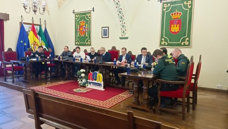 Reunión de la Junta Local de Seguridad para organizar el dispositivo de la Pedida de la Patatera de Malpartida de Cáceres